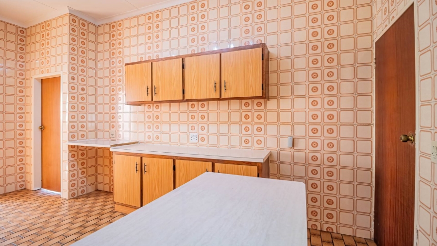 4 Bedroom Property for Sale in Glenvista Gauteng