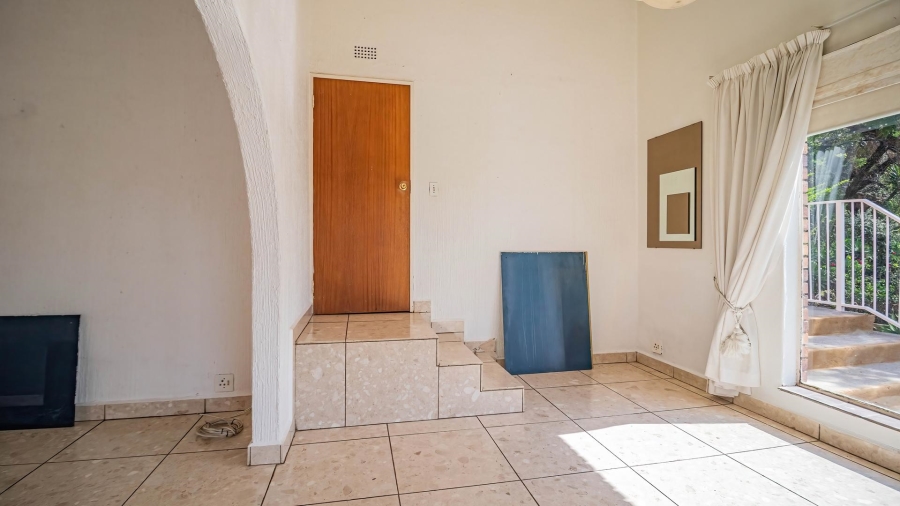 4 Bedroom Property for Sale in Glenvista Gauteng