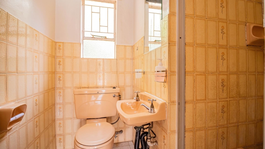 4 Bedroom Property for Sale in Glenvista Gauteng