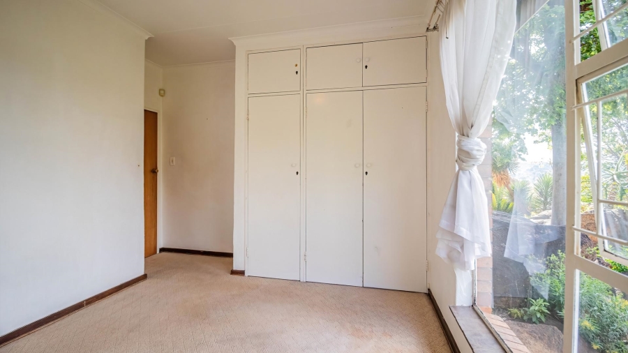 4 Bedroom Property for Sale in Glenvista Gauteng