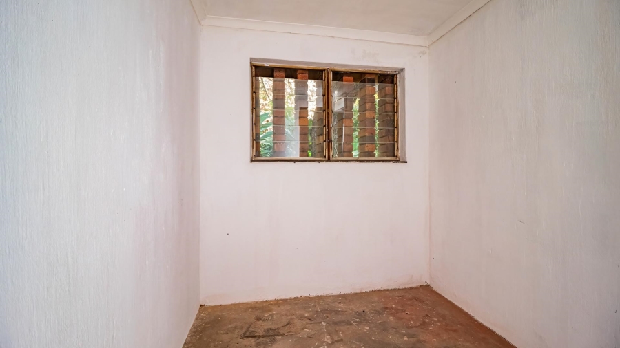 4 Bedroom Property for Sale in Glenvista Gauteng