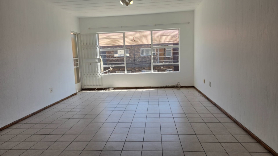 2 Bedroom Property for Sale in New Redruth Gauteng