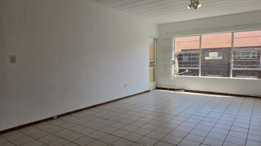 2 Bedroom Property for Sale in New Redruth Gauteng