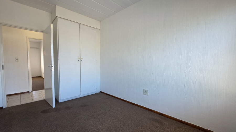 2 Bedroom Property for Sale in New Redruth Gauteng
