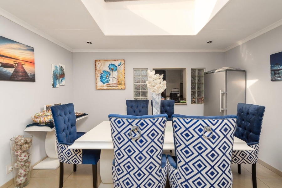4 Bedroom Property for Sale in Verwoerdpark Gauteng