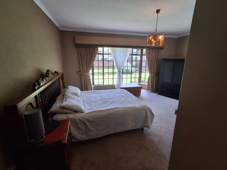 4 Bedroom Property for Sale in Brackenhurst Gauteng