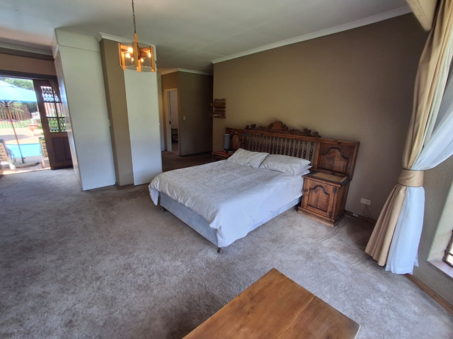4 Bedroom Property for Sale in Brackenhurst Gauteng