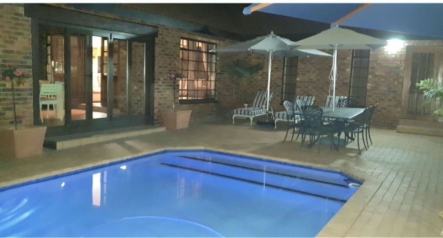4 Bedroom Property for Sale in Brackenhurst Gauteng