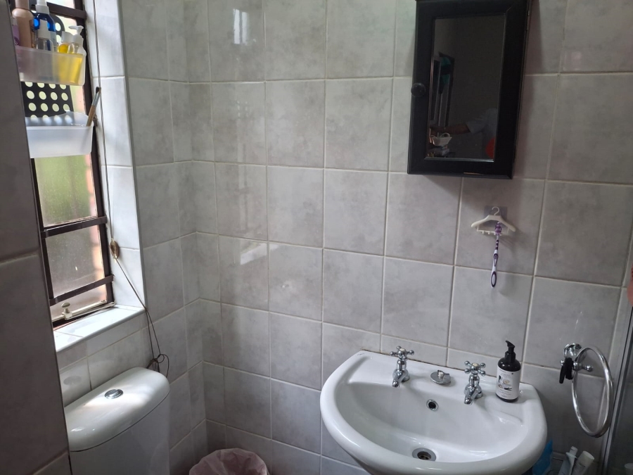 4 Bedroom Property for Sale in Brackenhurst Gauteng