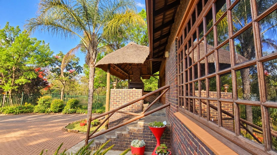 4 Bedroom Property for Sale in Rant En Dal Gauteng