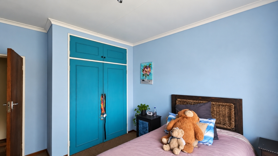 4 Bedroom Property for Sale in Rant En Dal Gauteng
