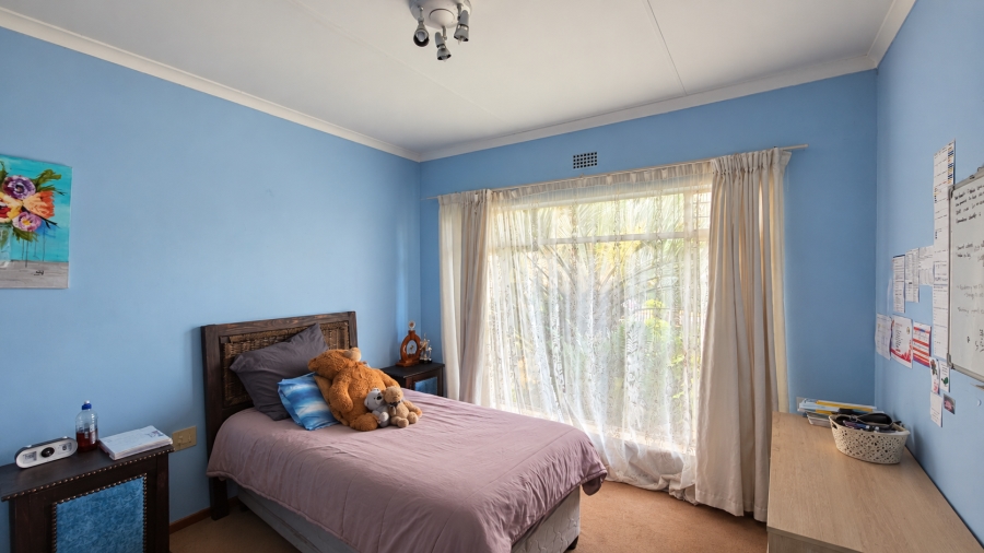 4 Bedroom Property for Sale in Rant En Dal Gauteng