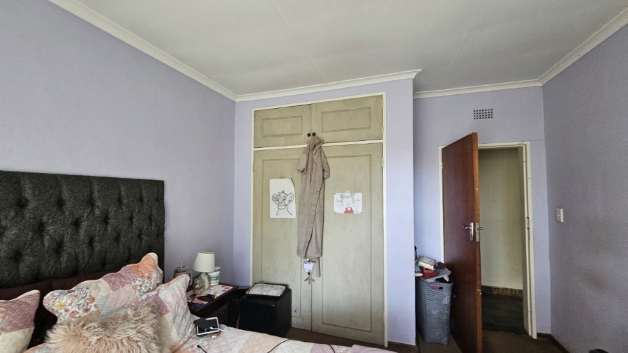 4 Bedroom Property for Sale in Rant En Dal Gauteng
