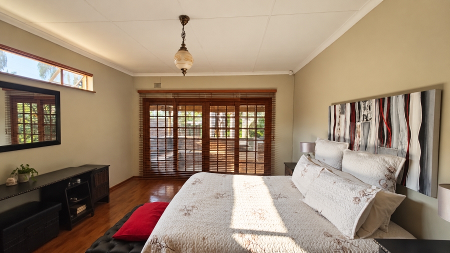 4 Bedroom Property for Sale in Rant En Dal Gauteng
