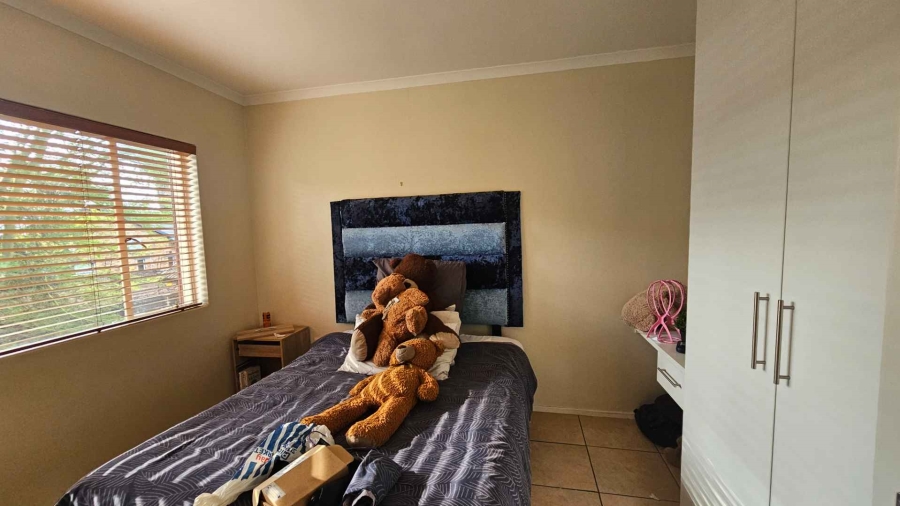 4 Bedroom Property for Sale in Rant En Dal Gauteng