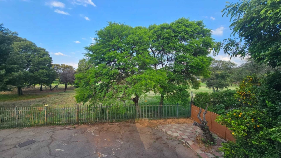 4 Bedroom Property for Sale in Rant En Dal Gauteng