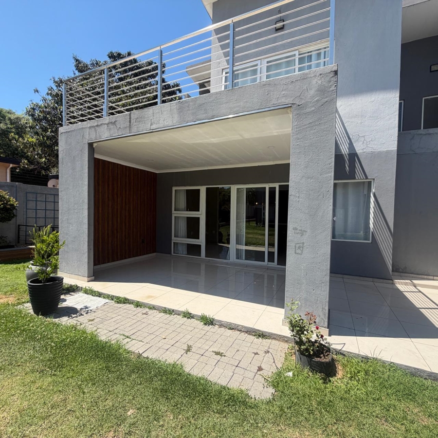 To Let 4 Bedroom Property for Rent in Morningside Manor Gauteng