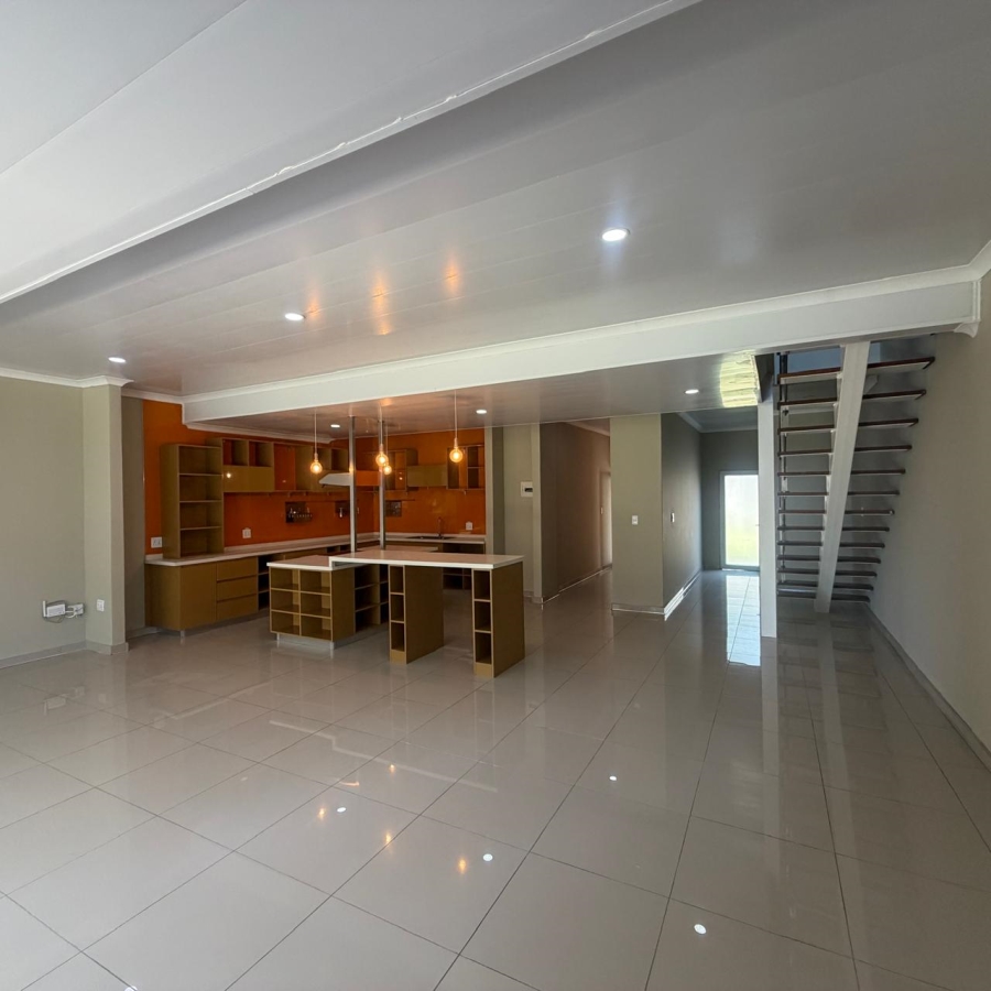 To Let 4 Bedroom Property for Rent in Morningside Manor Gauteng