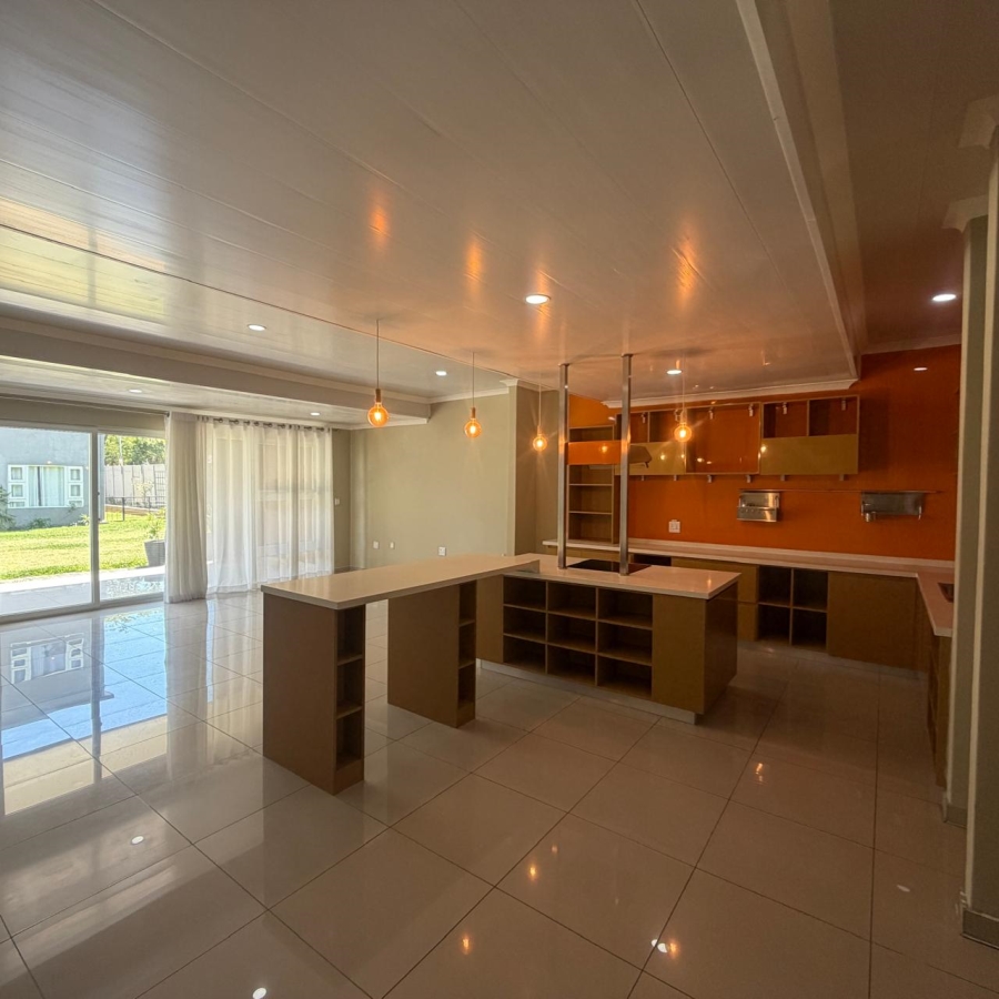 To Let 4 Bedroom Property for Rent in Morningside Manor Gauteng