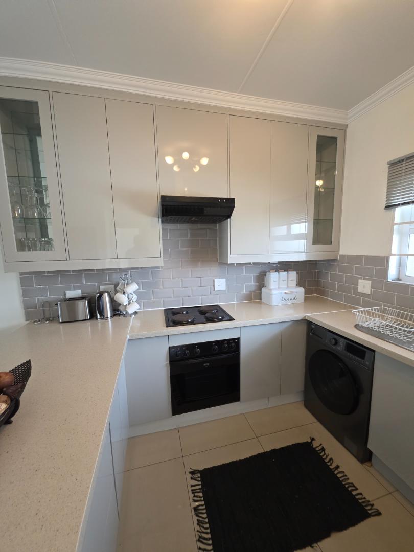 To Let 2 Bedroom Property for Rent in Rivonia Gauteng