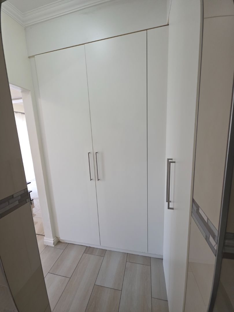 To Let 2 Bedroom Property for Rent in Rivonia Gauteng