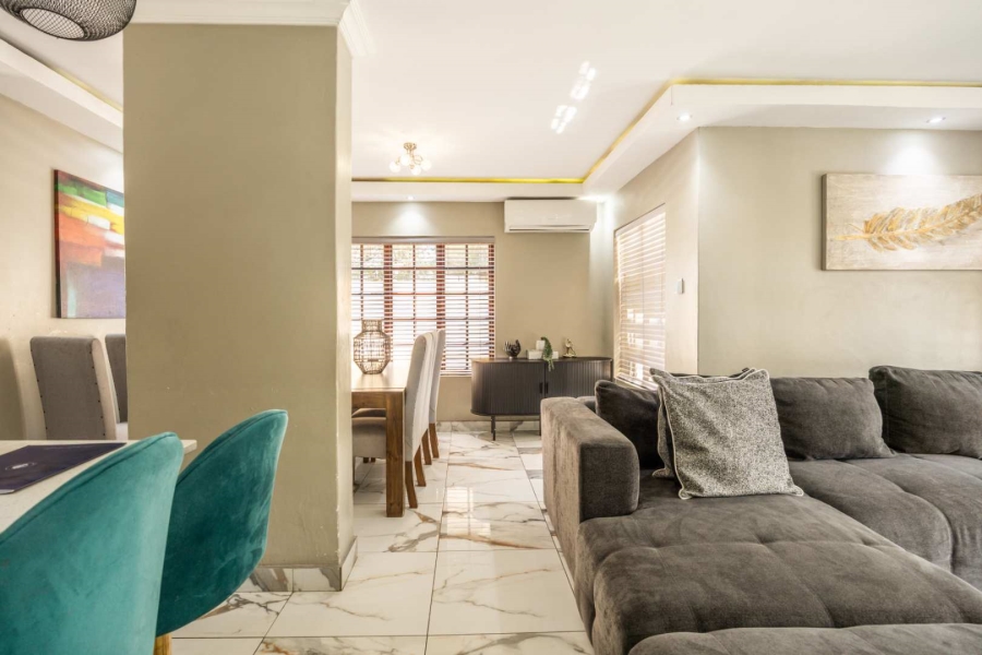 3 Bedroom Property for Sale in Equestria Gauteng