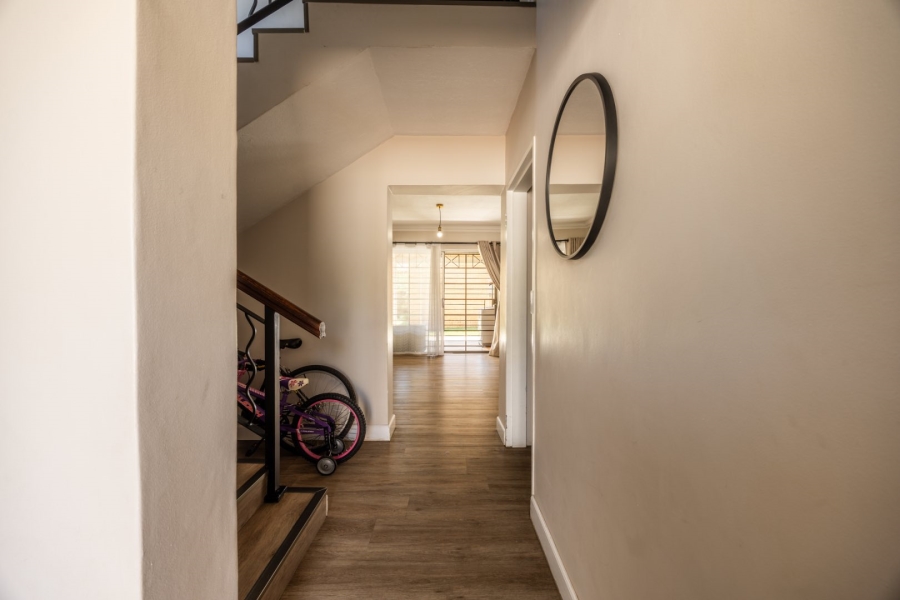3 Bedroom Property for Sale in Equestria Gauteng