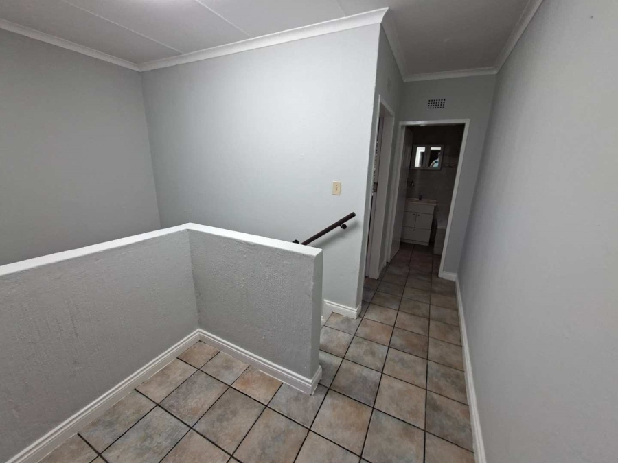 To Let 3 Bedroom Property for Rent in Randpark Ridge Gauteng