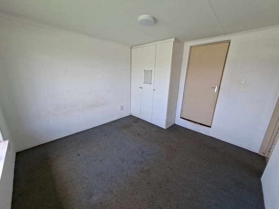 2 Bedroom Property for Sale in Weltevreden Park Gauteng