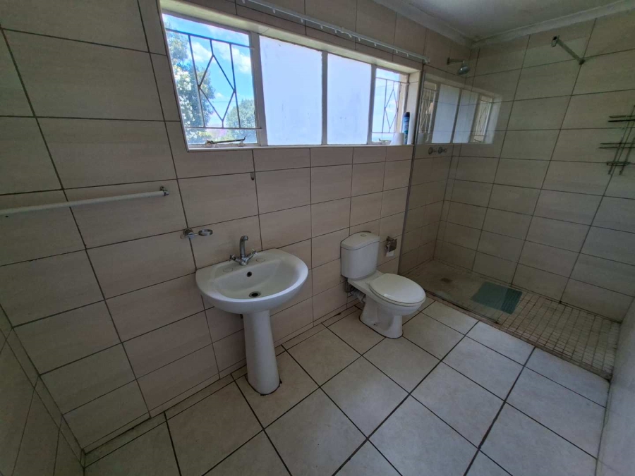 2 Bedroom Property for Sale in Weltevreden Park Gauteng