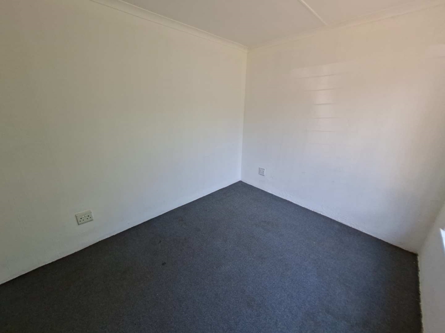 2 Bedroom Property for Sale in Weltevreden Park Gauteng