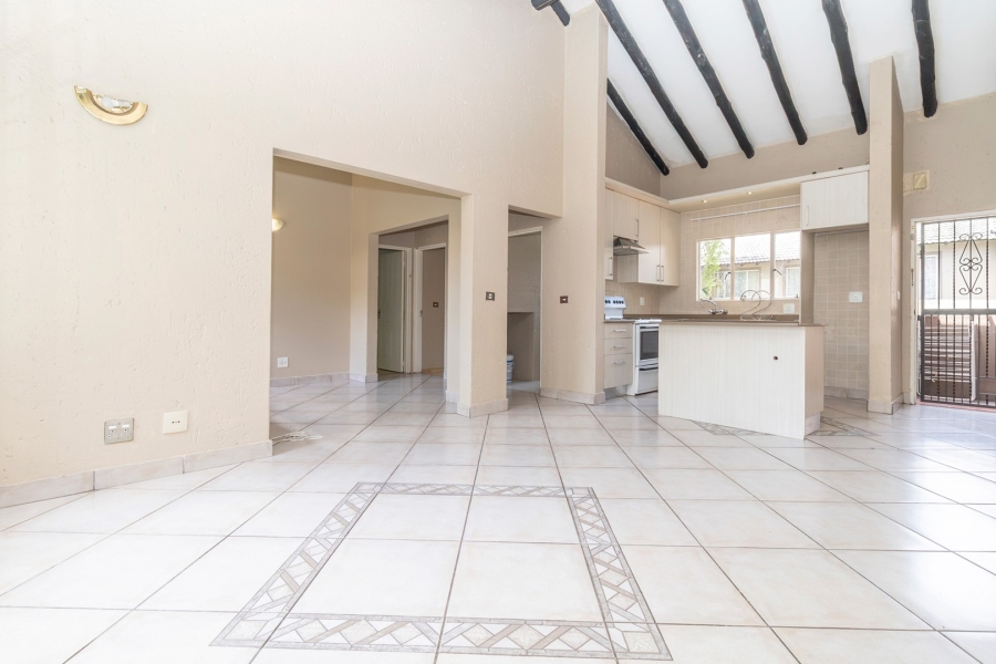 2 Bedroom Property for Sale in North Riding AH Gauteng