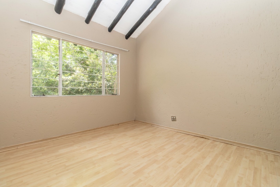 2 Bedroom Property for Sale in North Riding AH Gauteng