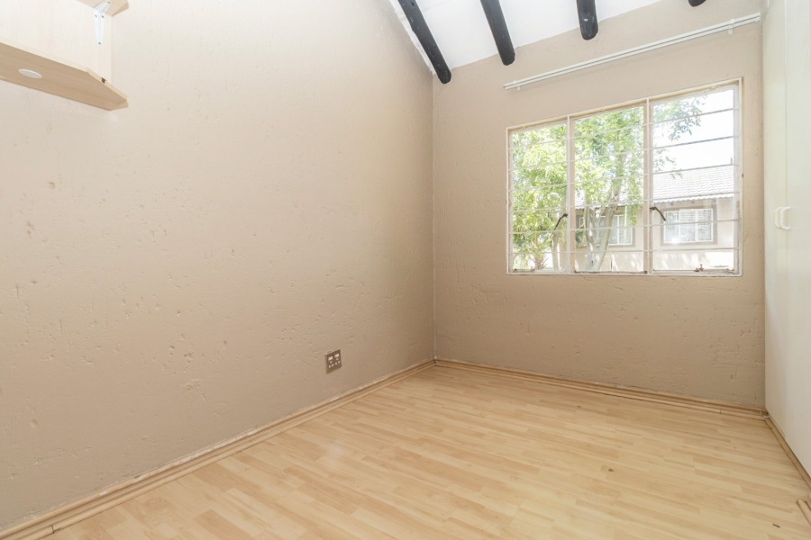 2 Bedroom Property for Sale in North Riding AH Gauteng