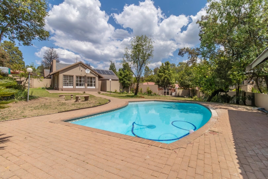 2 Bedroom Property for Sale in North Riding AH Gauteng