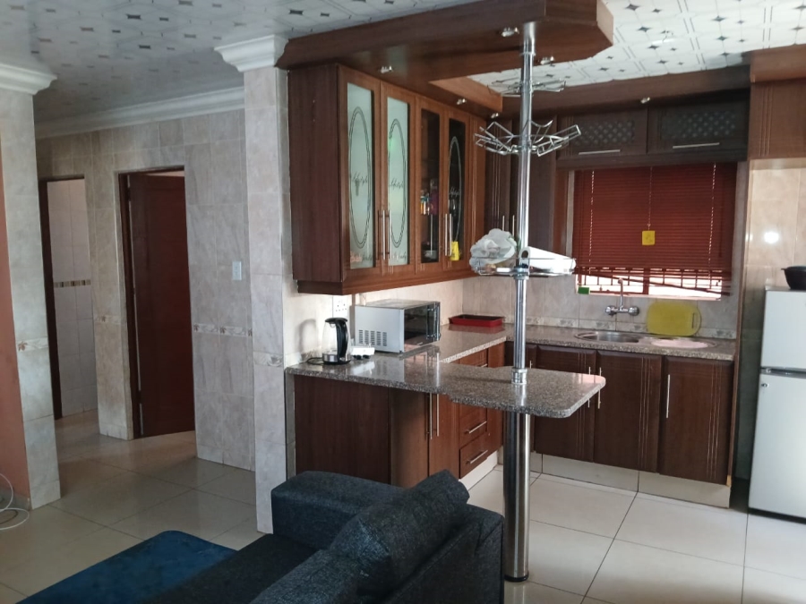 2 Bedroom Property for Sale in Soshanguve VV Gauteng