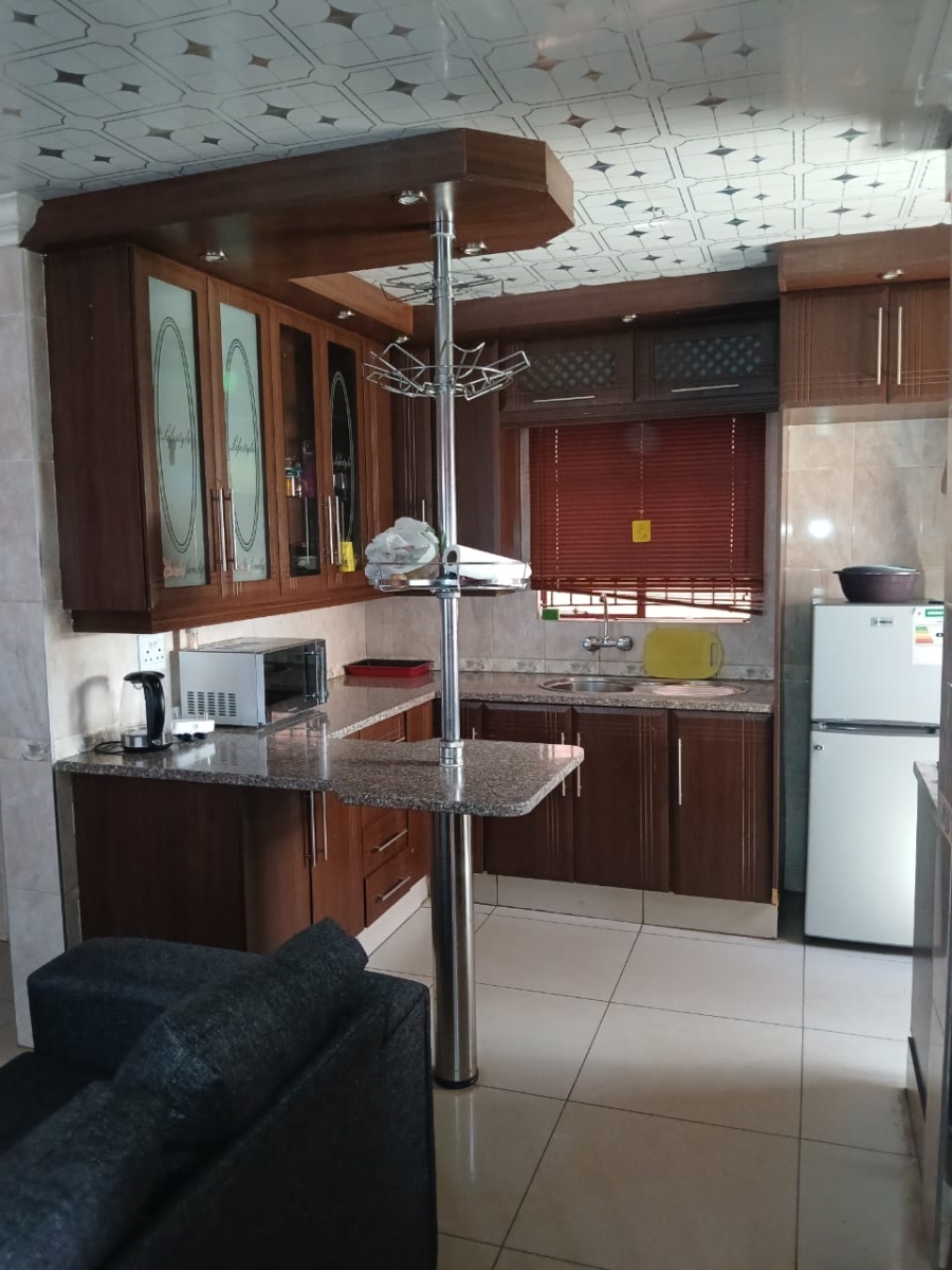 2 Bedroom Property for Sale in Soshanguve VV Gauteng