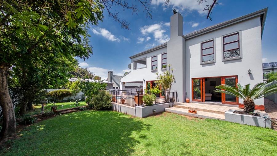 4 Bedroom Property for Sale in Heritage Hill Gauteng