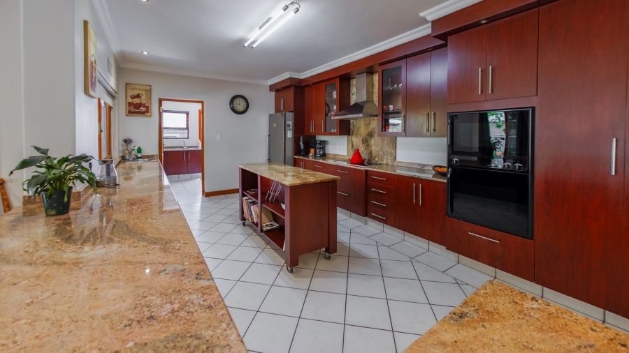 4 Bedroom Property for Sale in Heritage Hill Gauteng