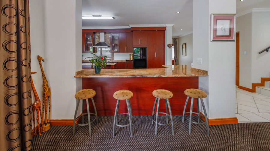 4 Bedroom Property for Sale in Heritage Hill Gauteng