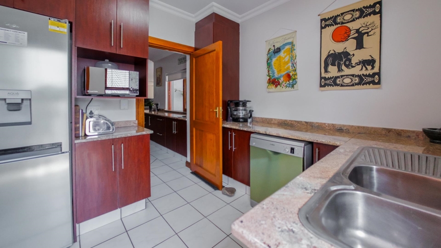 4 Bedroom Property for Sale in Heritage Hill Gauteng