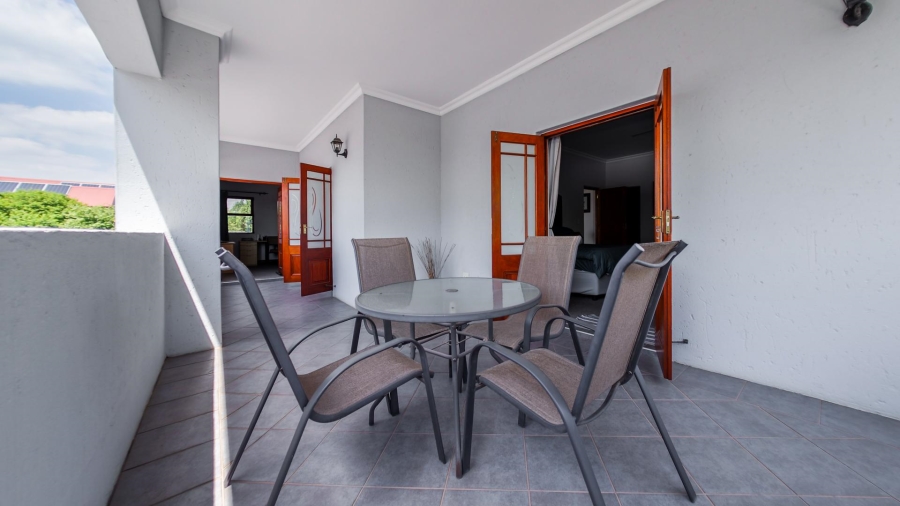 4 Bedroom Property for Sale in Heritage Hill Gauteng