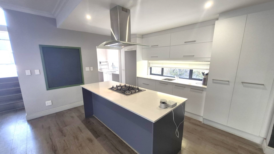 3 Bedroom Property for Sale in Broadacres Gauteng