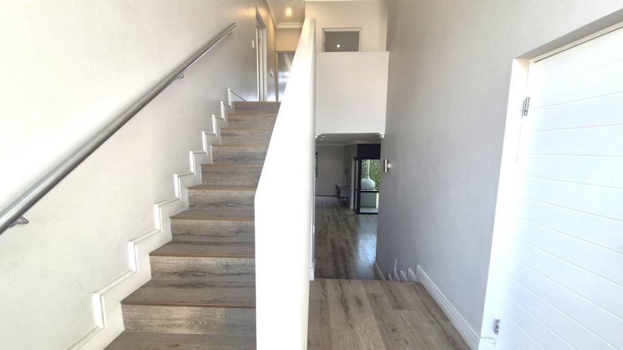 3 Bedroom Property for Sale in Broadacres Gauteng