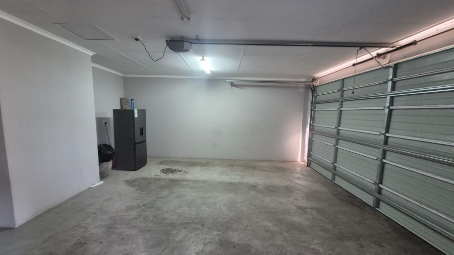 3 Bedroom Property for Sale in Broadacres Gauteng