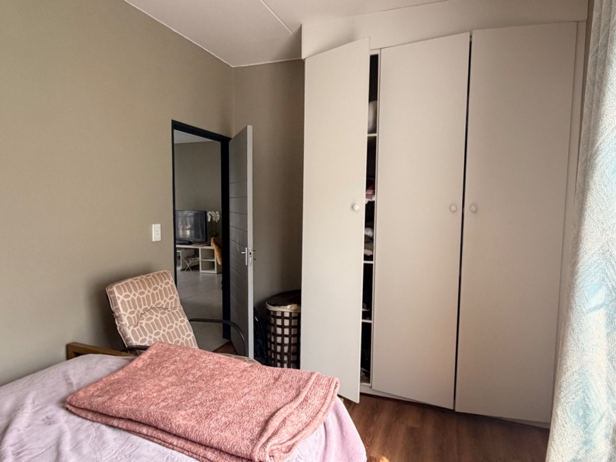 2 Bedroom Property for Sale in Glen Austin AH Gauteng
