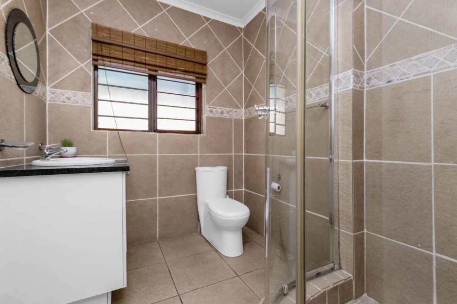 3 Bedroom Property for Sale in Beverley Gauteng