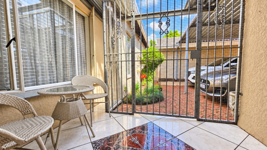 6 Bedroom Property for Sale in Randhart Gauteng
