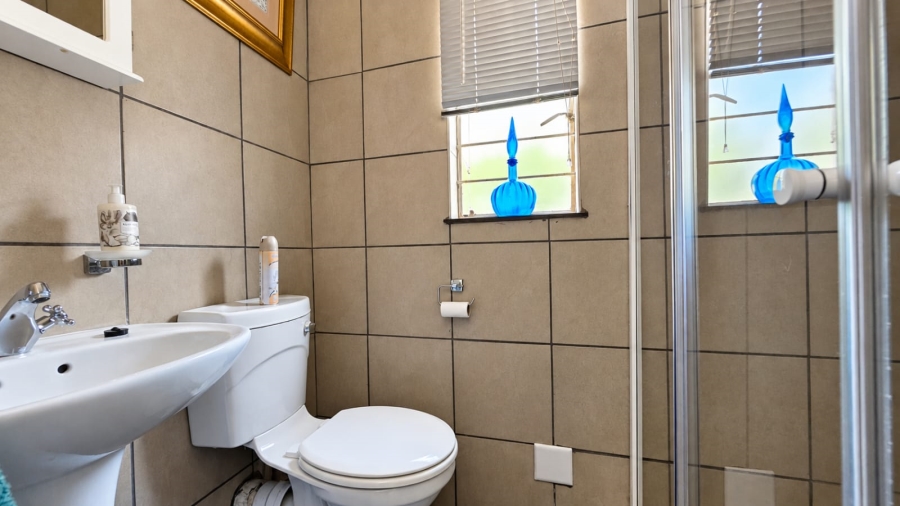 6 Bedroom Property for Sale in Randhart Gauteng