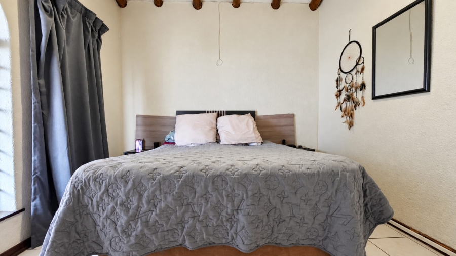 6 Bedroom Property for Sale in Randhart Gauteng